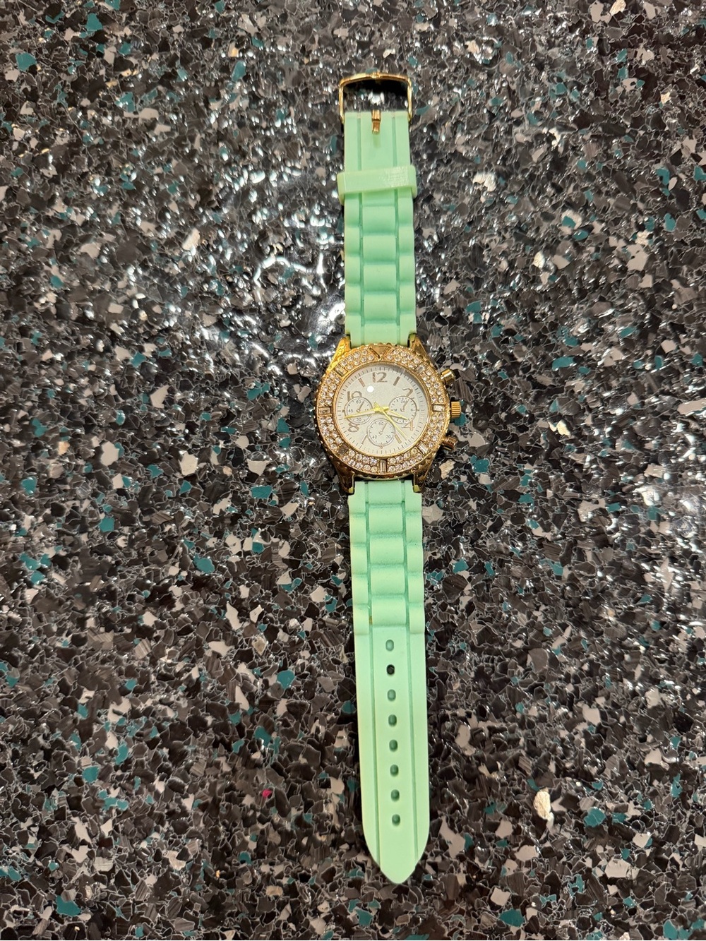 Wristwatch Green Buckle Band Gold Toned Rhinestones Round White Face